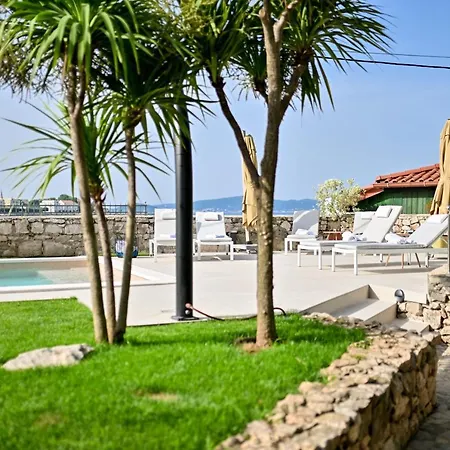 Hresc I Bed & Breakfast 4*