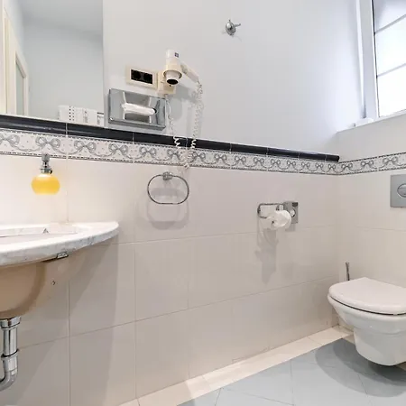 B&B Hresc I