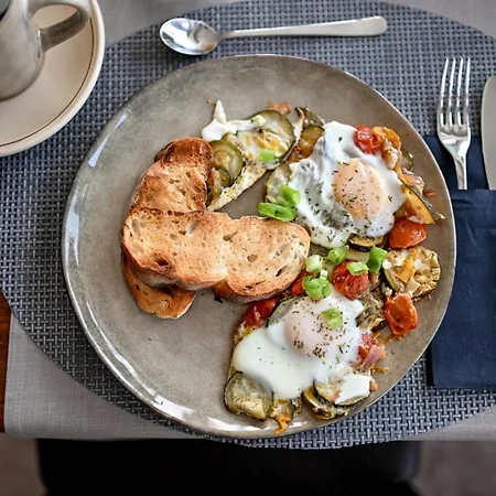 Couette-café Hresc I