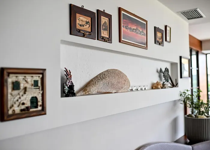 Hresc I Oda ve Kahvaltı Zadar