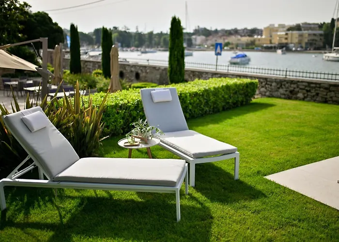 Hresc I Oda ve Kahvaltı Zadar